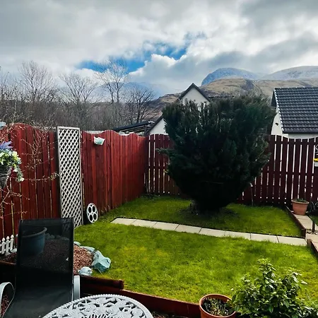 The Oldschool House Cottage Fort William Exterior photo